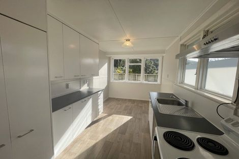 Photo of property in 8a Frederick Street, Tawa, Wellington, 5028
