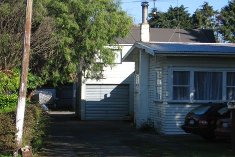 Photo of property in 2/30 Cambridge Terrace, Papatoetoe, Auckland, 2025