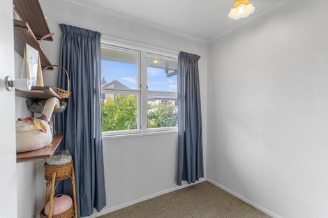 Photo of property in 22 Sutton Crescent, Hillcrest, Hamilton, 3216