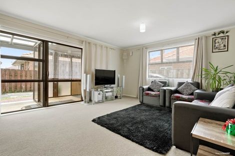 Photo of property in 1/59 Huia Road, Papatoetoe, Auckland, 2025