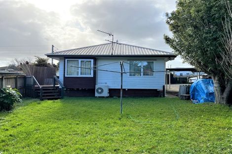 Photo of property in 28 Trentham Road, Takanini, Papakura, 2112
