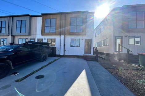 Photo of property in 32 Long George Drive, Totara Park, Auckland, 2019