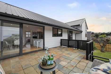 Photo of property in 41a Vivian Wilson Drive, Eastern Beach, Auckland, 2012
