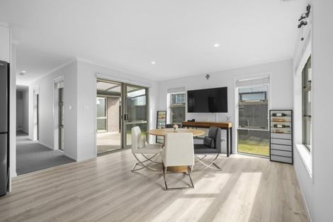 Photo of property in 176 Te Okuroa Drive, Papamoa, 3118
