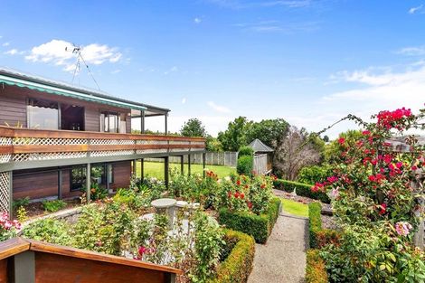 Photo of property in 76 Brick Bay Drive, Sandspit, Warkworth, 0982