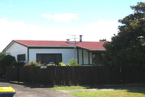 Photo of property in 2/16 Koromiko Street, New Lynn, Auckland, 0600