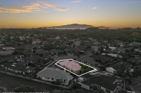 Photo of property in 15a Runanga Grove, Waikanae, 5036