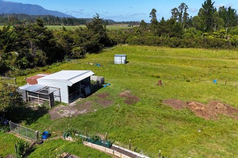 Photo of property in 1 State Highway 67, Westport, 7891