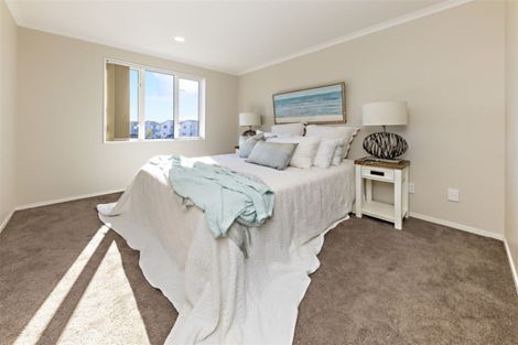 Photo of property in 27 Bellbird Street, Papakura, 2110