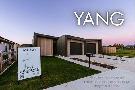 Photo of property in 32 Burbank Road, Wanaka, 9382