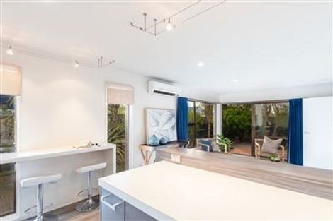 Photo of property in 1/2 Canon Street, St Albans, Christchurch, 8014