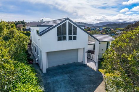 Photo of property in 23 Samwell Drive, Whitby, Porirua, 5024
