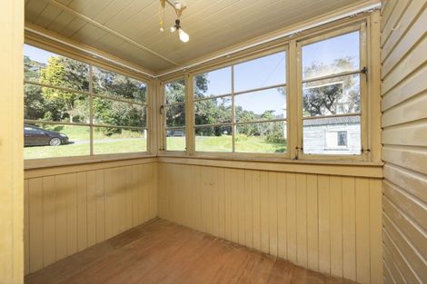Photo of property in 118 Garden Road, Piha, 0772