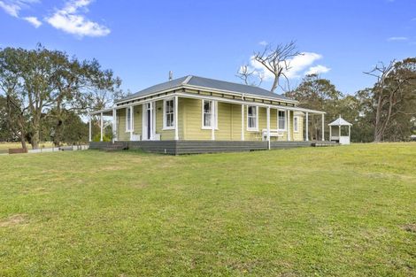 Photo of property in 57 Ladys Mile, Eltham, 4322