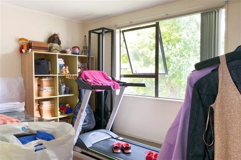 Photo of property in 216 Solar Road, Glen Eden, Auckland, 0602