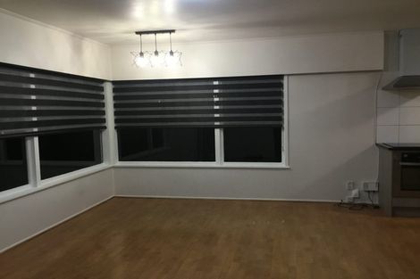 Photo of property in 2/101 Hillside Road, Glenfield, Auckland, 0627