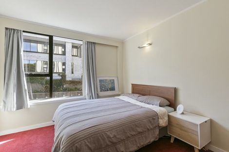 Photo of property in Hobson Court Flats, 11/70u Hobson Street, Thorndon, Wellington, 6011