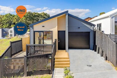Photo of property in 16 Oopunga Road, Pukekohe, 2120