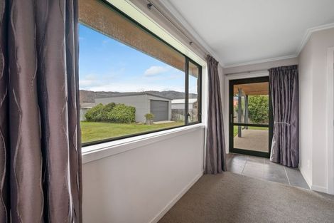 Photo of property in 63 Shields Street, Clyde, 9330