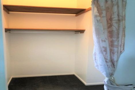 Photo of property in 84 Colwill Road, Massey, Auckland, 0614