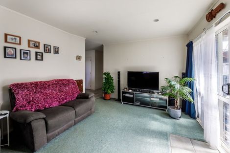 Photo of property in 23 Broadfield Street, Massey, Auckland, 0614