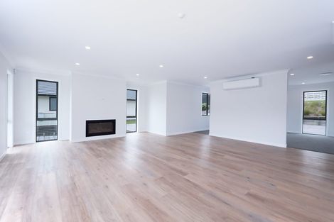 Photo of property in 36 Admiralty Drive, Haruru, 0204