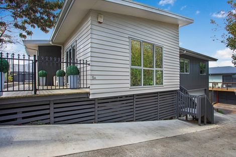Photo of property in 5a Collingwood Road, Waiuku, 2123