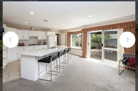 Photo of property in 7 Magilligan Close, East Tamaki Heights, Auckland, 2016