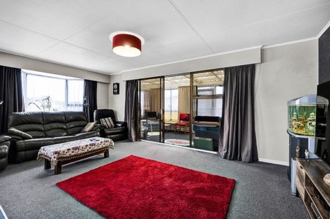 Photo of property in 193 Tasman Street, Opunake, 4616