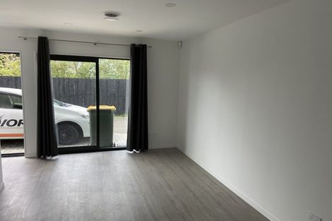 Photo of property in 2/20 Metcalfe Road, Ranui, Auckland, 0612