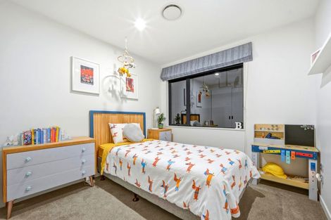 Photo of property in 2 Windlass Street, Long Bay, Auckland, 0630