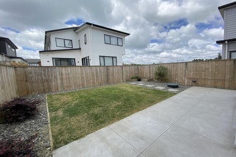 Photo of property in 33 Myland Drive, Hobsonville, Auckland, 0616