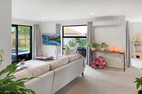 Photo of property in 33 Fairbairn Road, Rolleston, 7614