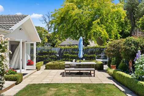 Photo of property in 2/14b Penhelig Place, Burnside, Christchurch, 8053