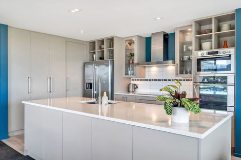 Photo of property in 18 Ravensdale Rise, Westmorland, Christchurch, 8025