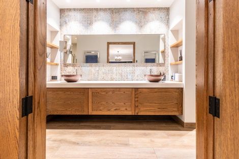 Photo of property in 119 Racecourse Road, Cambridge, 3493