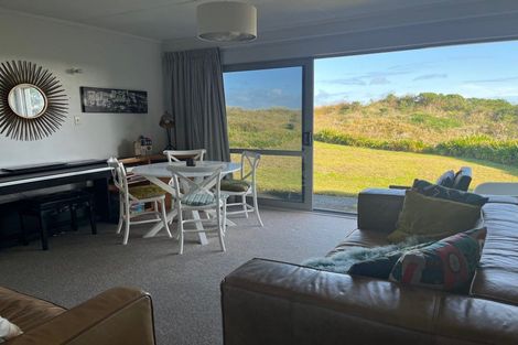 Photo of property in 83 Rua Avenue, Waitarere Beach, Levin, 5510