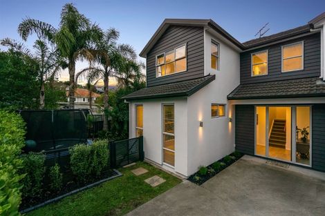 Photo of property in 11a Church Street, Northcote Point, Auckland, 0627