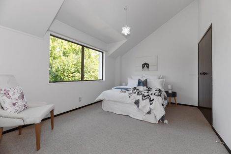 Photo of property in 1a Malloy Place, Eastern Beach, Auckland, 2012