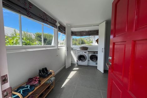 Photo of property in 24 Birdwood Avenue, Beckenham, Christchurch, 8023