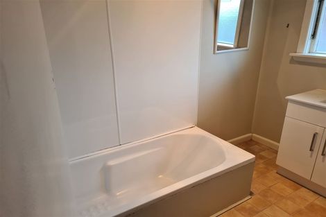 Photo of property in 73 Grove Street, Tinwald, Ashburton, 7700