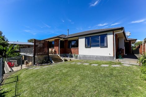 Photo of property in 22 Truby King Street, Merrilands, New Plymouth, 4312
