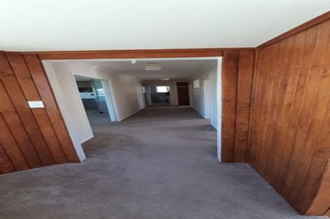 Photo of property in 377 East Coast Road, Mairangi Bay, Auckland, 0630