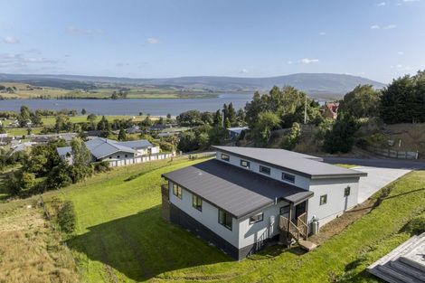 Photo of property in 32 Nore Street, Waihola, Milton, 9073
