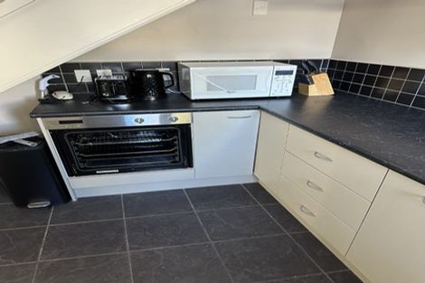 Photo of property in 18 Lower Watt Street, Wadestown, Wellington, 6012