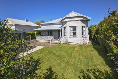 Photo of property in 410 Lascelles Street, Saint Leonards, Hastings, 4120