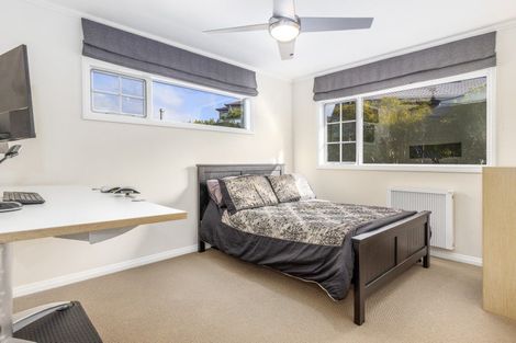 Photo of property in 7 Tararua Close, Aotea, Porirua, 5024