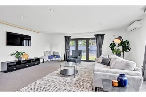 Photo of property in 5 Hegan Place, Rangiora, 7400