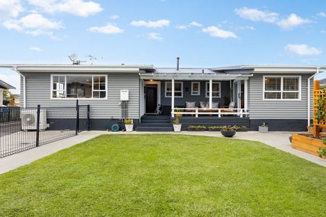 Photo of property in 32 Cecil Street, St Andrews, Hamilton, 3200