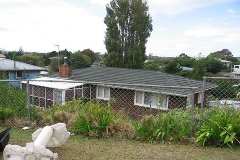 Photo of property in 3 Kelwyn Road, Kelston, Auckland, 0602